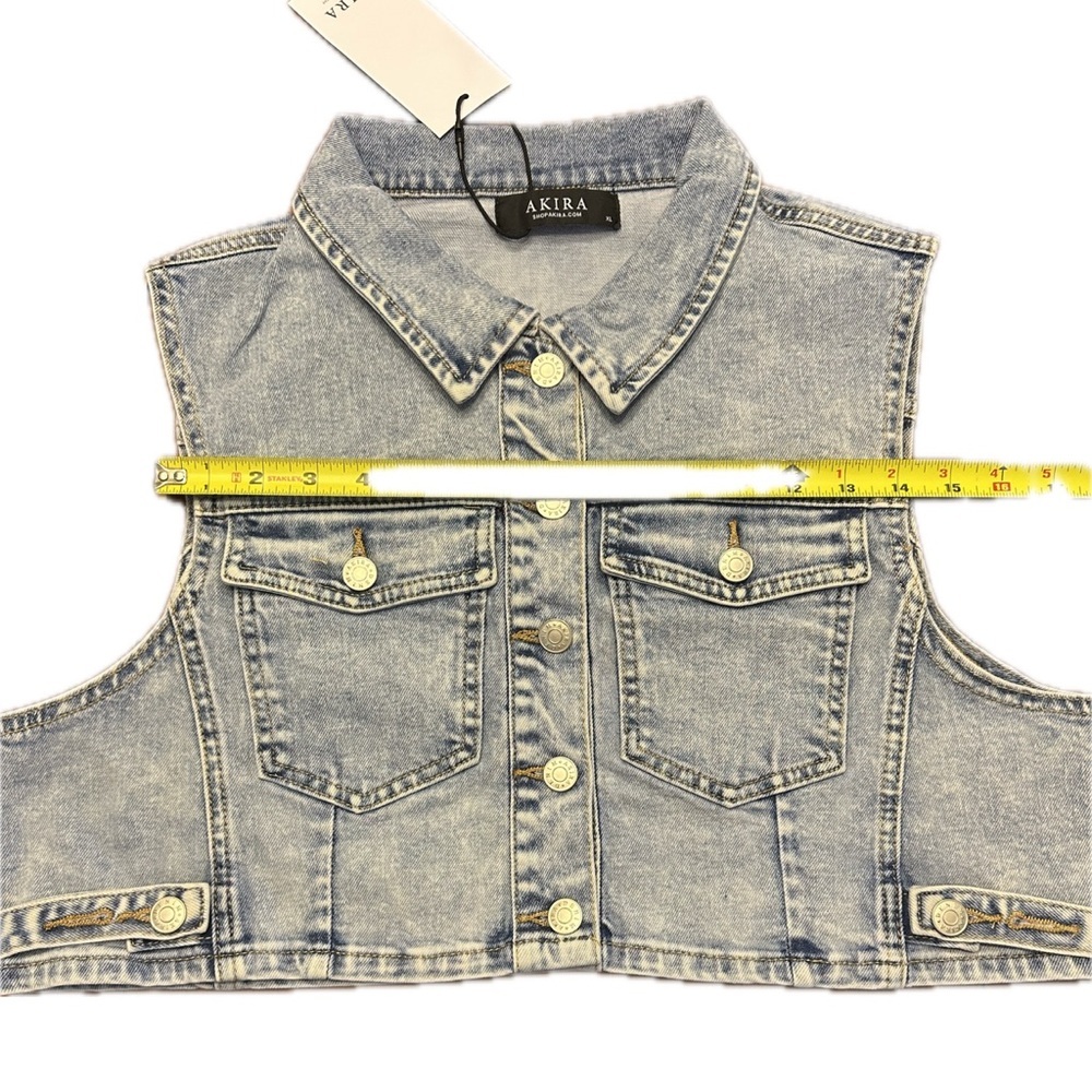 Morgan Wallen - Akira Cropped Denim Vest - Picture 5 of 6